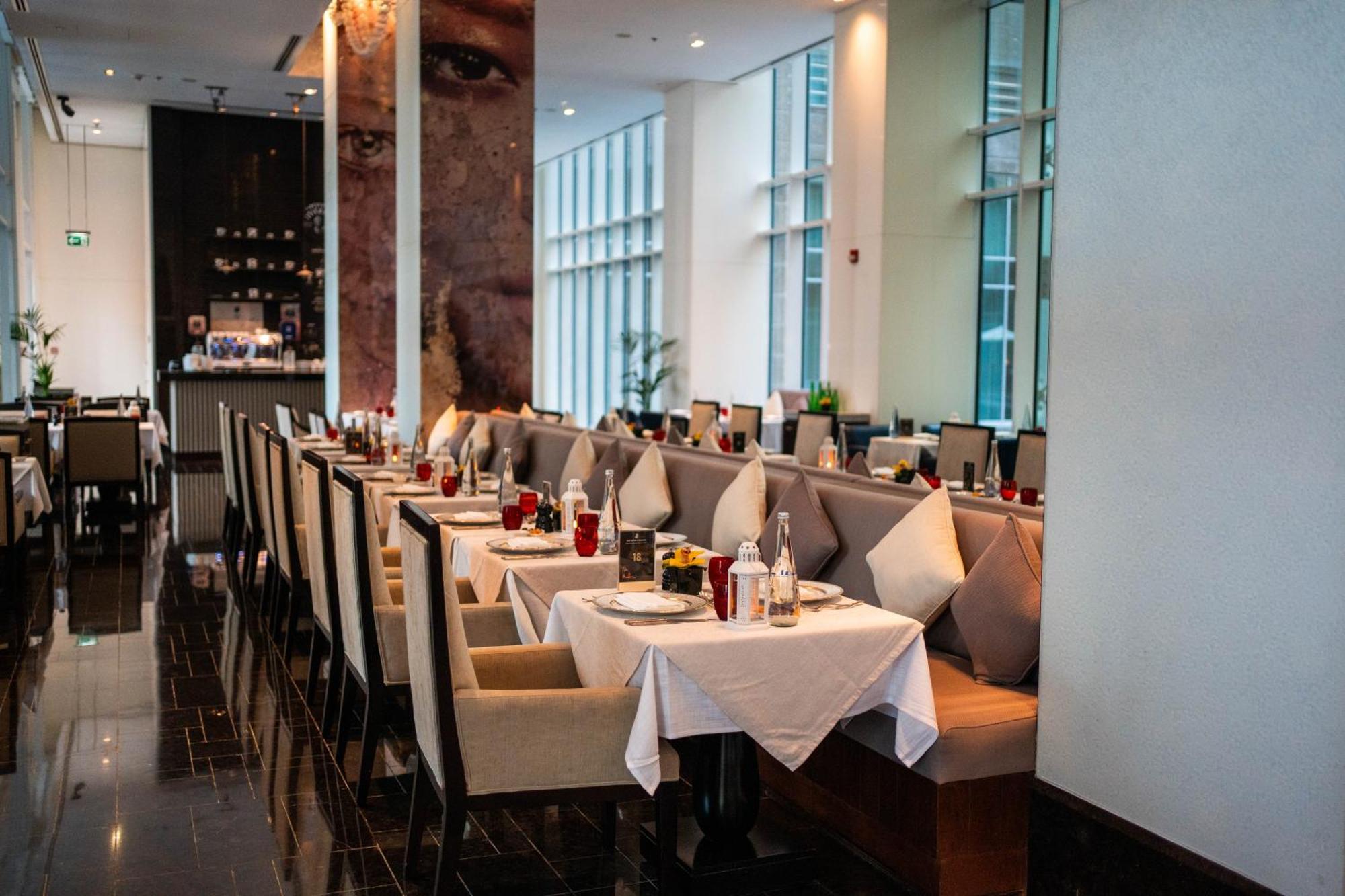 Ritz Carlton Difc Downtown Dubai Hotel Luaran gambar